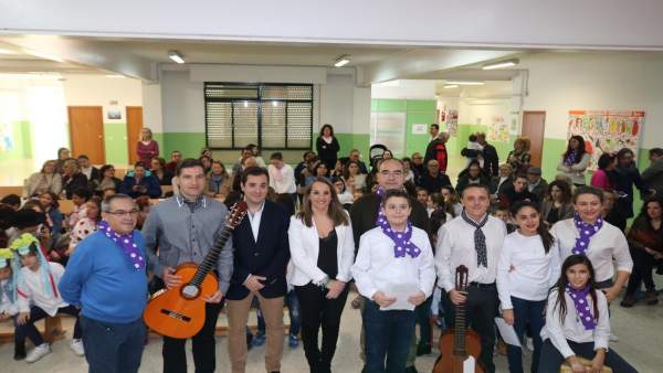 Ruiz visita el colegio Algafequi Ruiz visita el colegio Algafequi