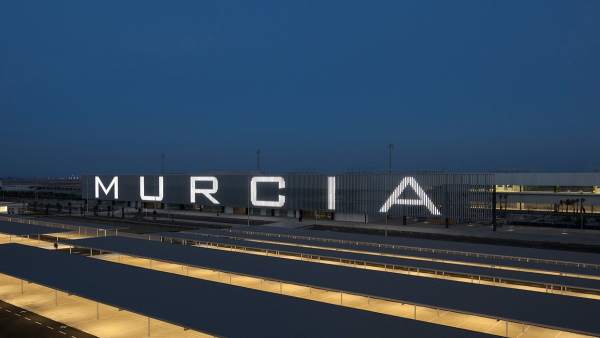 Aeropuerto Internacional de la Región de Murcia Aeropuerto Internacional de la Región de Murcia