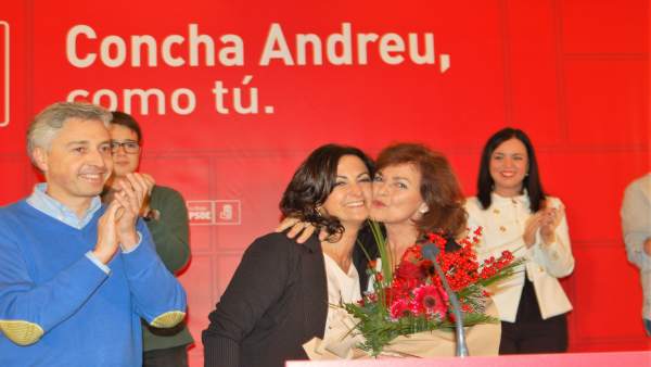 Carmen Calvo junto a Concha Andreu en Logroño Carmen Calvo junto a Concha Andreu en Logroño