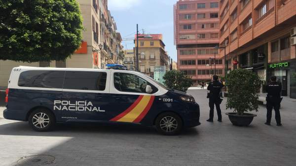 Furgón de la Policía Nacional Furgón de la Policía Nacional