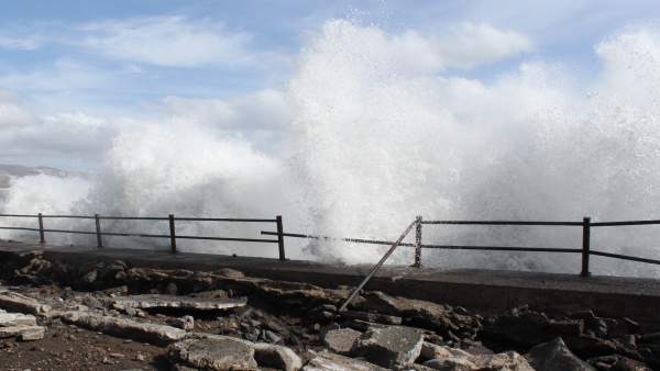 Olas Olas