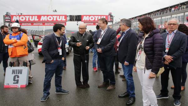 Puig y Marzà en el Gran Premio de Cheste Puig y Marzà en el Gran Premio de Cheste