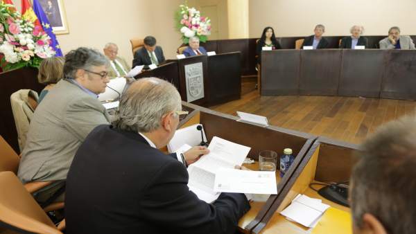 Reunión del jurado Gil de Biedma Reunión del jurado Gil de Biedma