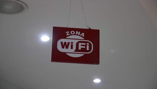 Imagen de archizo de una zona wifi Imagen de archizo de una zona wifi