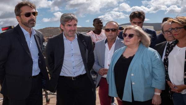 Visita de la secretaria de Estado de Servicios Sociales al albergue de La Santa Visita de la secretaria de Estado de Servicios Sociales al albergue de La Santa