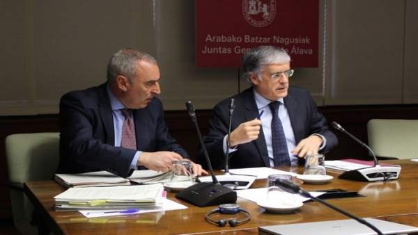 El diputado foral de Hacienda, Finanzas y Presupuestos, José Luis Cimiano El diputado foral de Hacienda, Finanzas y Presupuestos, José Luis Cimiano