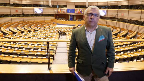 Sebastián Quintana, en el hemiciclo del Parlamento Europeo Sebastián Quintana, en el hemiciclo del Parlamento Europeo
