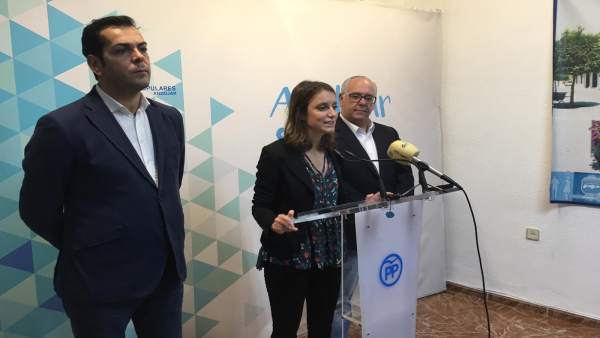 Atención a medios de Andrea Levy Atención a medios de Andrea Levy