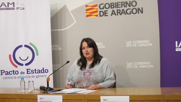 La Directora Del IAM, Natalia Salvo La Directora Del IAM, Natalia Salvo