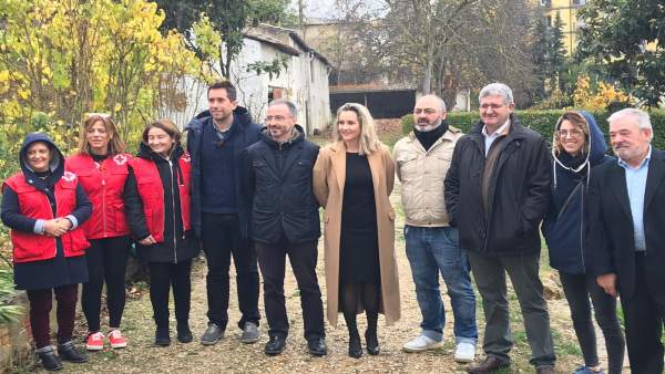 Cruz Roja instala un huerto 'ecosocial' en Estella. Cruz Roja instala un huerto 'ecosocial' en Estella.