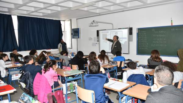 Fwd: Información De Prensa // Parque De Las Ciencias Andalucía Granada Fwd: Información De Prensa // Parque De Las Ciencias Andalucía Granada