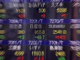 Desplome de Nissan en bolsa