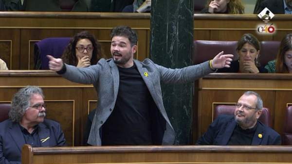 Rifirrafe entre Borrell y Rufián que provoca la expulsión del portavoz de ERC Rifirrafe entre Borrell y Rufián que provoca la expulsión del portavoz de ERC