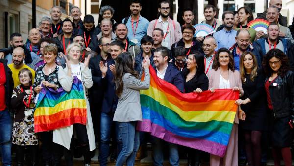 Aprobada la ley valenciana LGTBI Aprobada la ley valenciana LGTBI