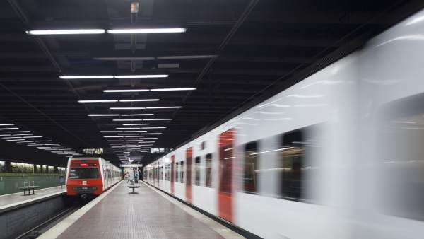 Con la unificación tarifaria será posible viajar desde Barcelona a Sant Cugat del Vallès en Ferrocarrils (FGC) al precio de zona 1. Con la unificación tarifaria será posible viajar desde Barcelona a Sant Cugat del Vallès en Ferrocarrils (FGC) al precio de zona 1.