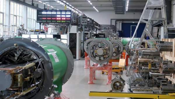 NICA (Nuclotron based Ion Collider Facility) NICA (Nuclotron based Ion Collider Facility)