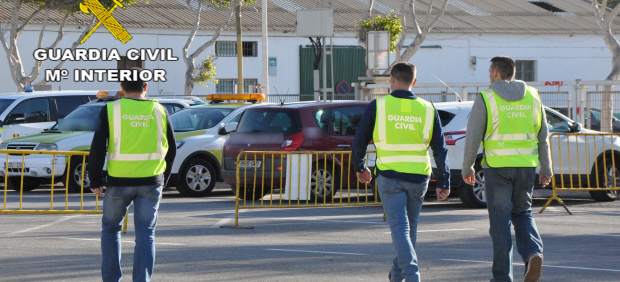 Agentes de la Guardia Civil