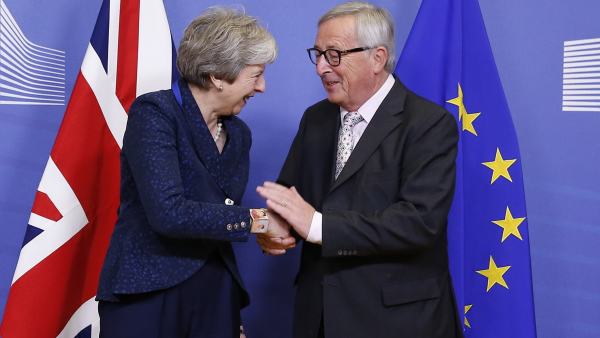 Resultado de imagen para ue y theresa may