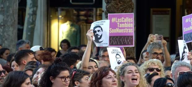 Manifestación contra la puesta en libertad provisional de 'La Manada'