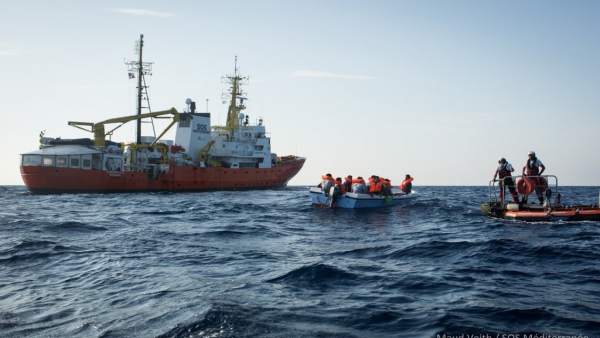 Resultado de imagen de migrantes y el barcoalicantino