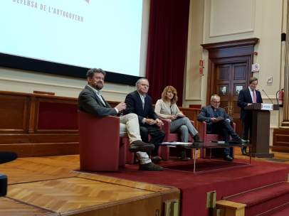 Acte de Portes Obertes al Catalanisme, con L. Bonet y J. Coscubiela.