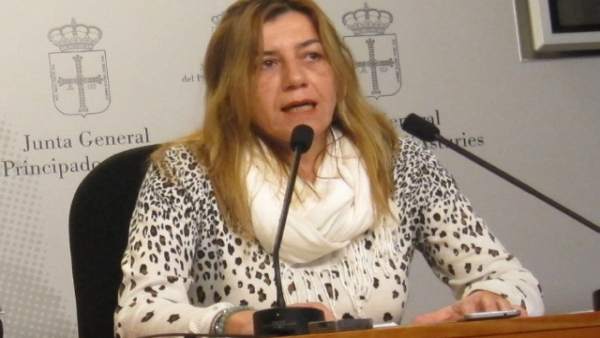 Rosa Espiñoen rueda de prensa Rosa Espiñoen rueda de prensa