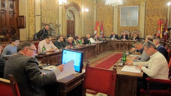 Pleno ordinario en la Diputación de Salamanca. Pleno ordinario en la Diputación de Salamanca.
