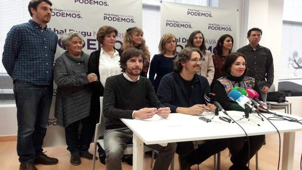 Mikel Buil, Dani López y Ainhoa Aznárez, de Podemos. Mikel Buil, Dani López y Ainhoa Aznárez, de Podemos.