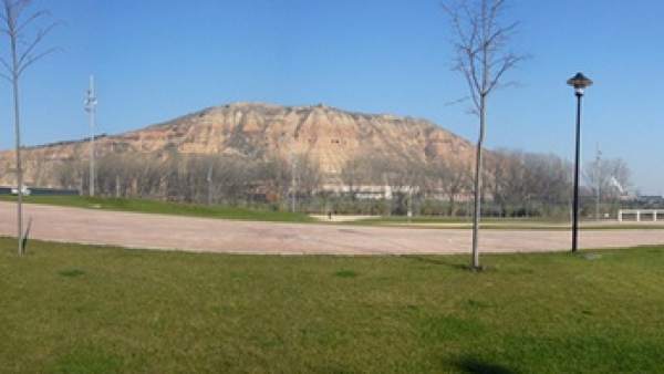 Monte Cantabria Desde El Parque De La Ribera Monte Cantabria Desde El Parque De La Ribera