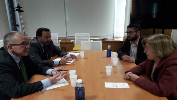 Reunión de Endesa con el alcalde de Trebujena Reunión de Endesa con el alcalde de Trebujena