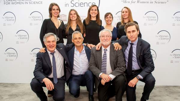 Liga de científicos masculita 'Men for Women for Science' Liga de científicos masculita 'Men for Women for Science'