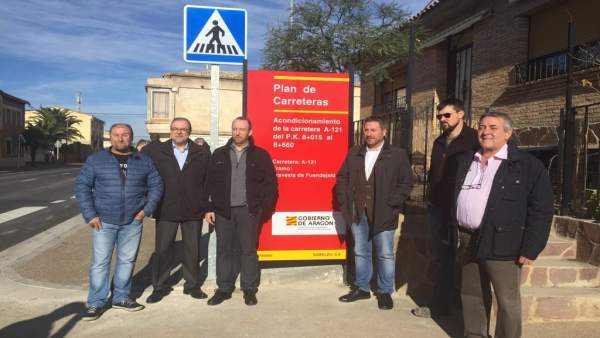 Soro visita las obrasen la A-121 entre las localidades de Ricla y Fuendejalón Soro visita las obrasen la A-121 entre las localidades de Ricla y Fuendejalón