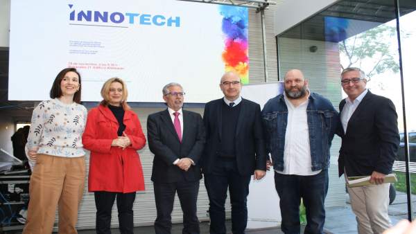 Autoridades en el encuentro 'Innotech' Autoridades en el encuentro 'Innotech'
