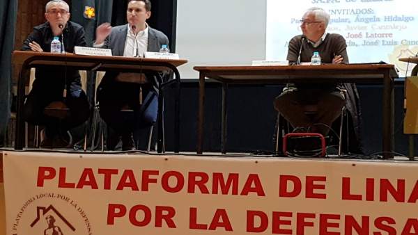 El candidato socialista José Latorre interviene en el debate. El candidato socialista José Latorre interviene en el debate.