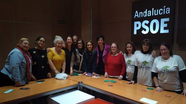 Reunión del PSOE con familias monoparentales Reunión del PSOE con familias monoparentales