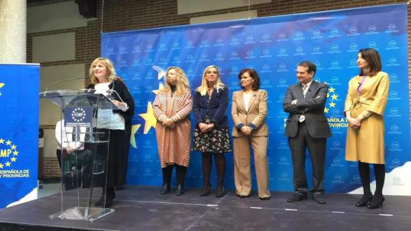Marisa Ponga recogiendo el premio Marisa Ponga recogiendo el premio