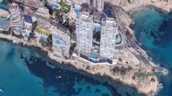 Puig desvetla que el Consell haurà de pagar 100 milions per derrocar les torres de Benidorm "per les malifetes" de Bonig Puig desvetla que el Consell haurà de pagar 100 milions per derrocar les torres de Benidorm "per les malifetes" de Bonig