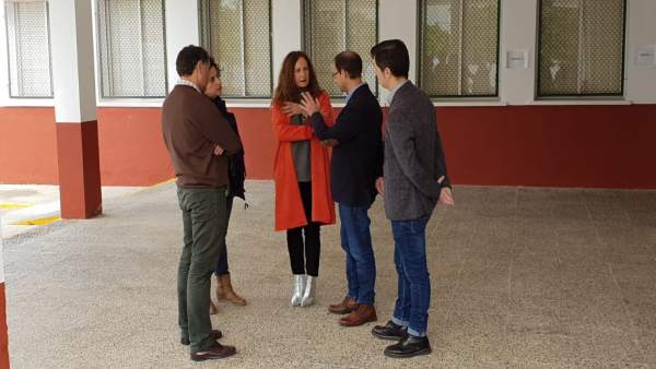 Remedios Palma en el colegio Maestro José Sabio de Sanlúcar Remedios Palma en el colegio Maestro José Sabio de Sanlúcar
