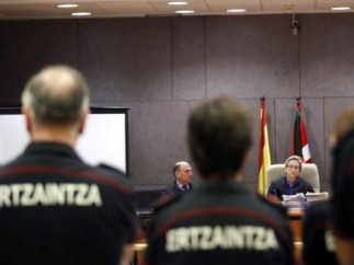 El juicio en 2013 por la muerte de Iñigo Cabacas por una pelota de goma de la Ertzaintza