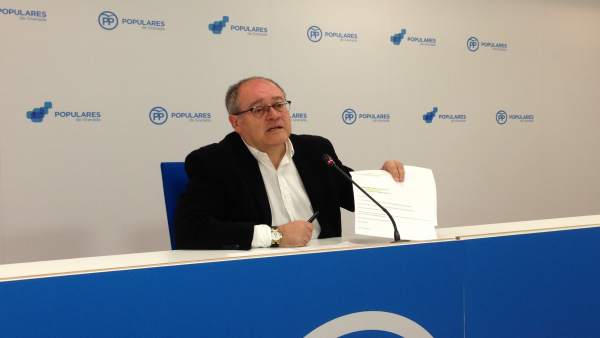Antonio Ayllón en rueda de prensa Antonio Ayllón en rueda de prensa
