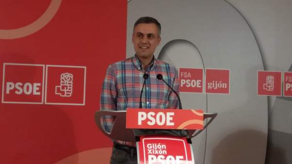 IVÁN FERNÁNDEZ ARDURA, SECRETARIO GENERAL DE LA AGRUPACIÓN SOCIALISTA DE GIJÓN IVÁN FERNÁNDEZ ARDURA, SECRETARIO GENERAL DE LA AGRUPACIÓN SOCIALISTA DE GIJÓN