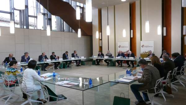 Reunión del patronato de Atapuerca Reunión del patronato de Atapuerca
