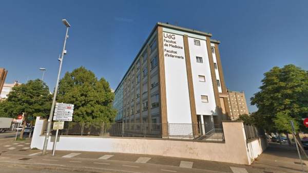 Denuncian una tarjeta navideña en la Universidad de Girona en la que