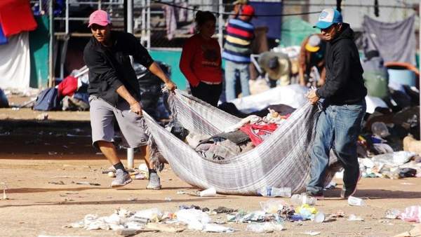 Migrantes centroamericanos en Tijuana Migrantes centroamericanos en Tijuana