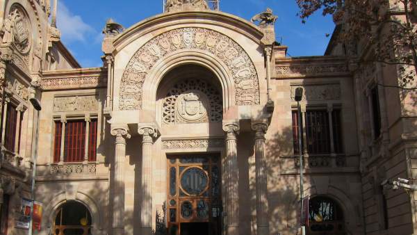 Fachada del Palau de Justícia, sede del TSJC y de la Audiencia de Barcelona. Fachada del Palau de Justícia, sede del TSJC y de la Audiencia de Barcelona.