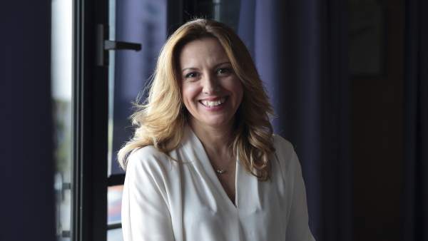 Rosa Dávila Rosa Dávila