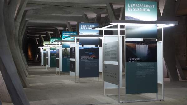 La exposición que conmemora los 50 años de la central de Susqueda La exposición que conmemora los 50 años de la central de Susqueda