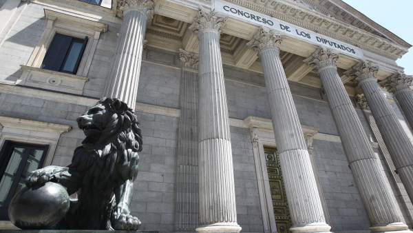 La reforma de l'Estatut segueix avant, però sense el suport de Ciutadans La reforma de l'Estatut segueix avant, però sense el suport de Ciutadans