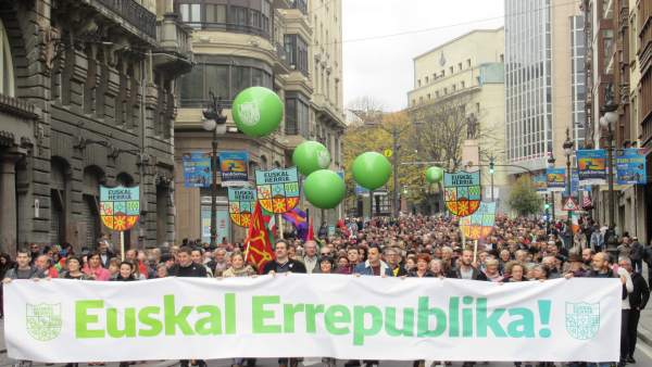 Manifestación en Bilbao por la república vasca Manifestación en Bilbao por la república vasca