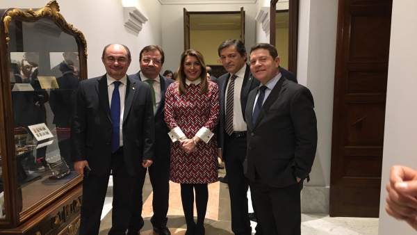 Javier Fernández asiste al acto del 40 Aniversario de la Constitución. Javier Fernández asiste al acto del 40 Aniversario de la Constitución.